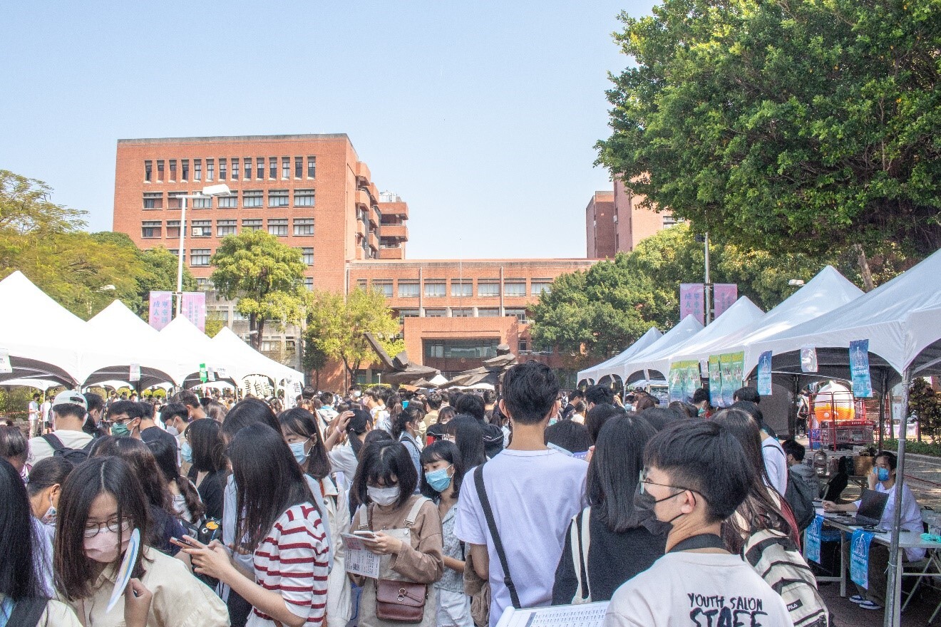 不僅學術性活動，2023成大單車節亦有暖心與生活化的活動等你來探索