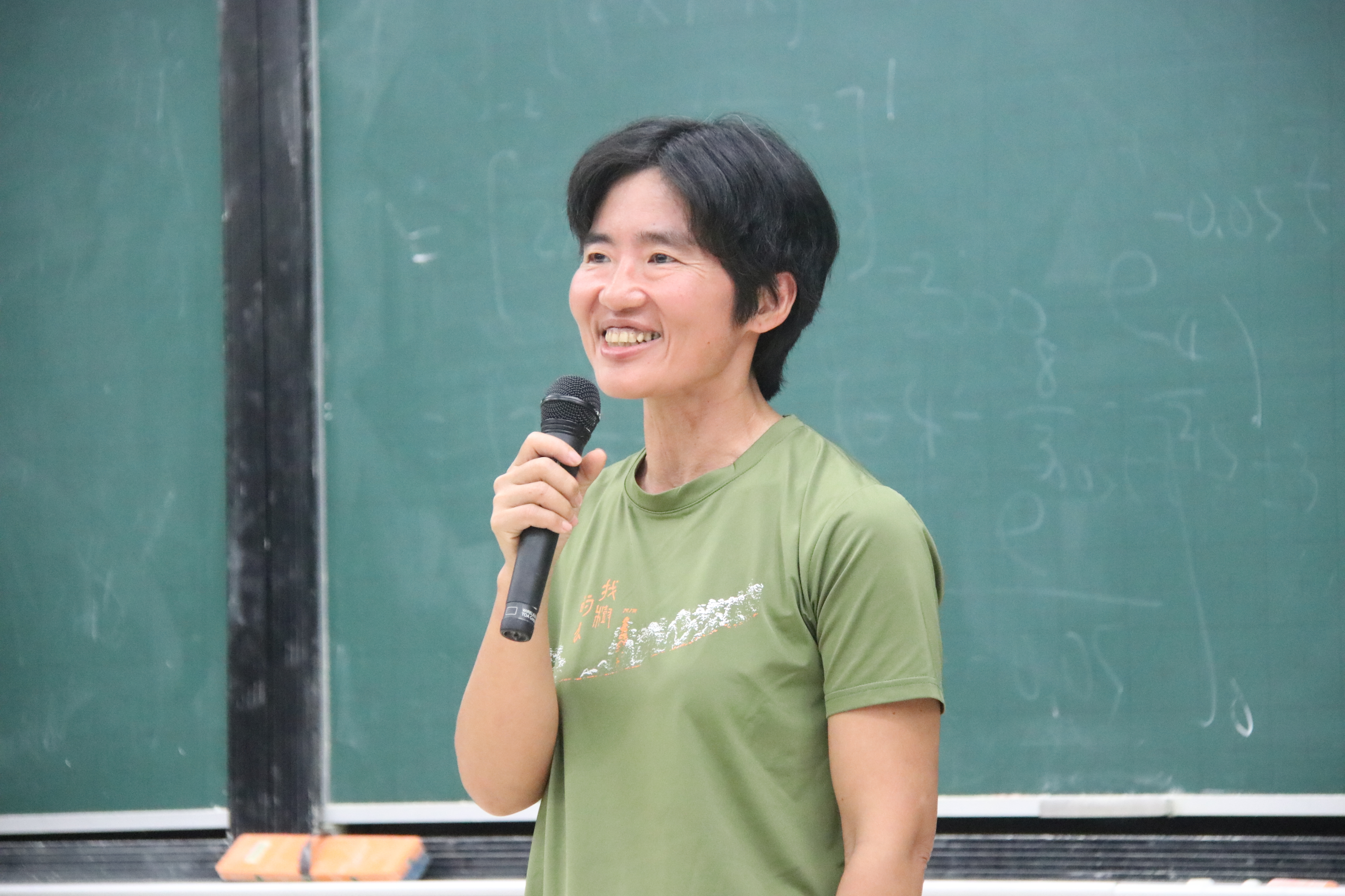 徐嘉君博士講述台灣最高樹大安溪倚天劍的尋找過程