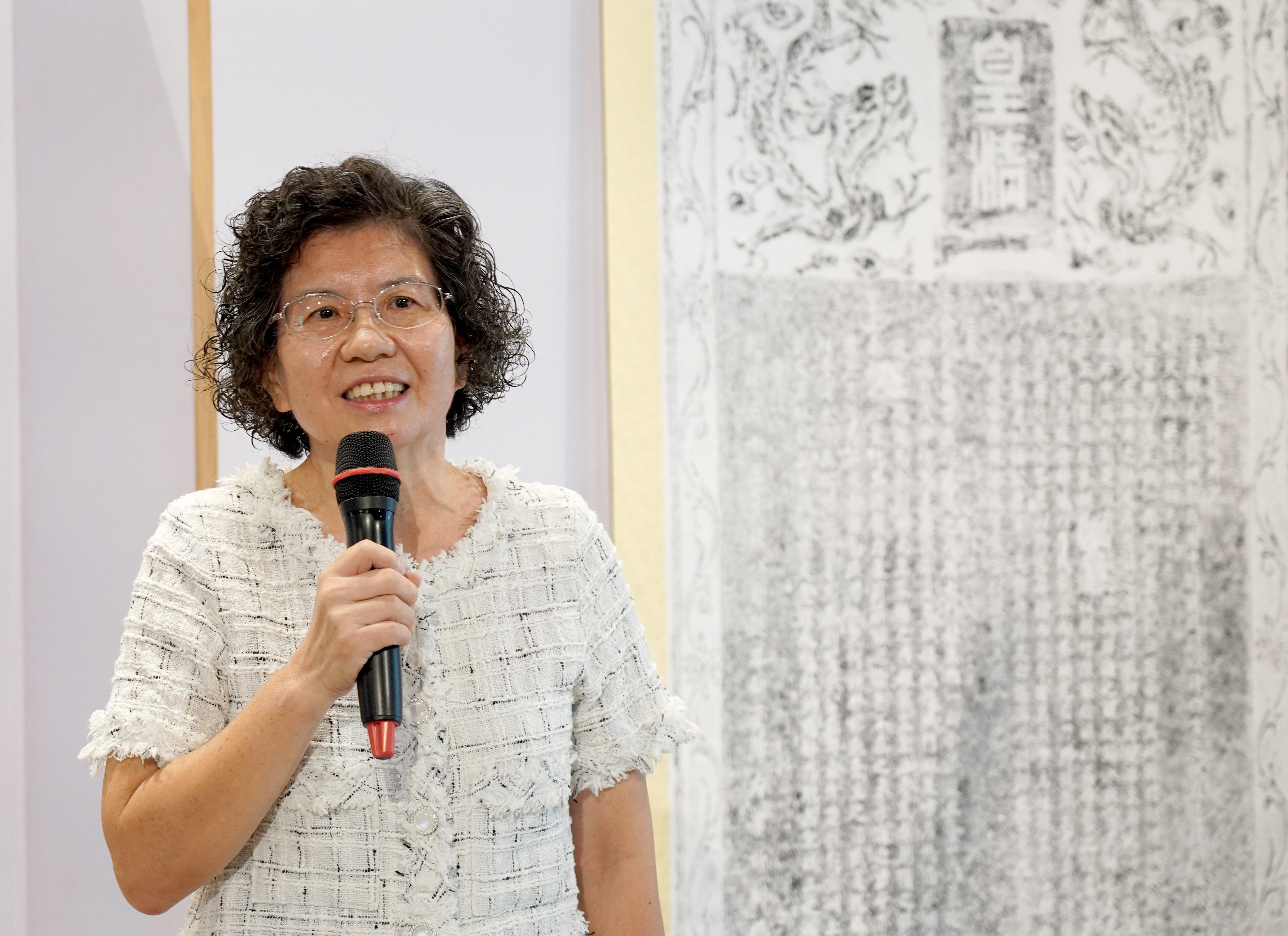 成大歷史系系主任蔡幸娟表示,拓碑教學是成大歷史系的教學特色,也可以說是「碑傳成大歷史系50年」