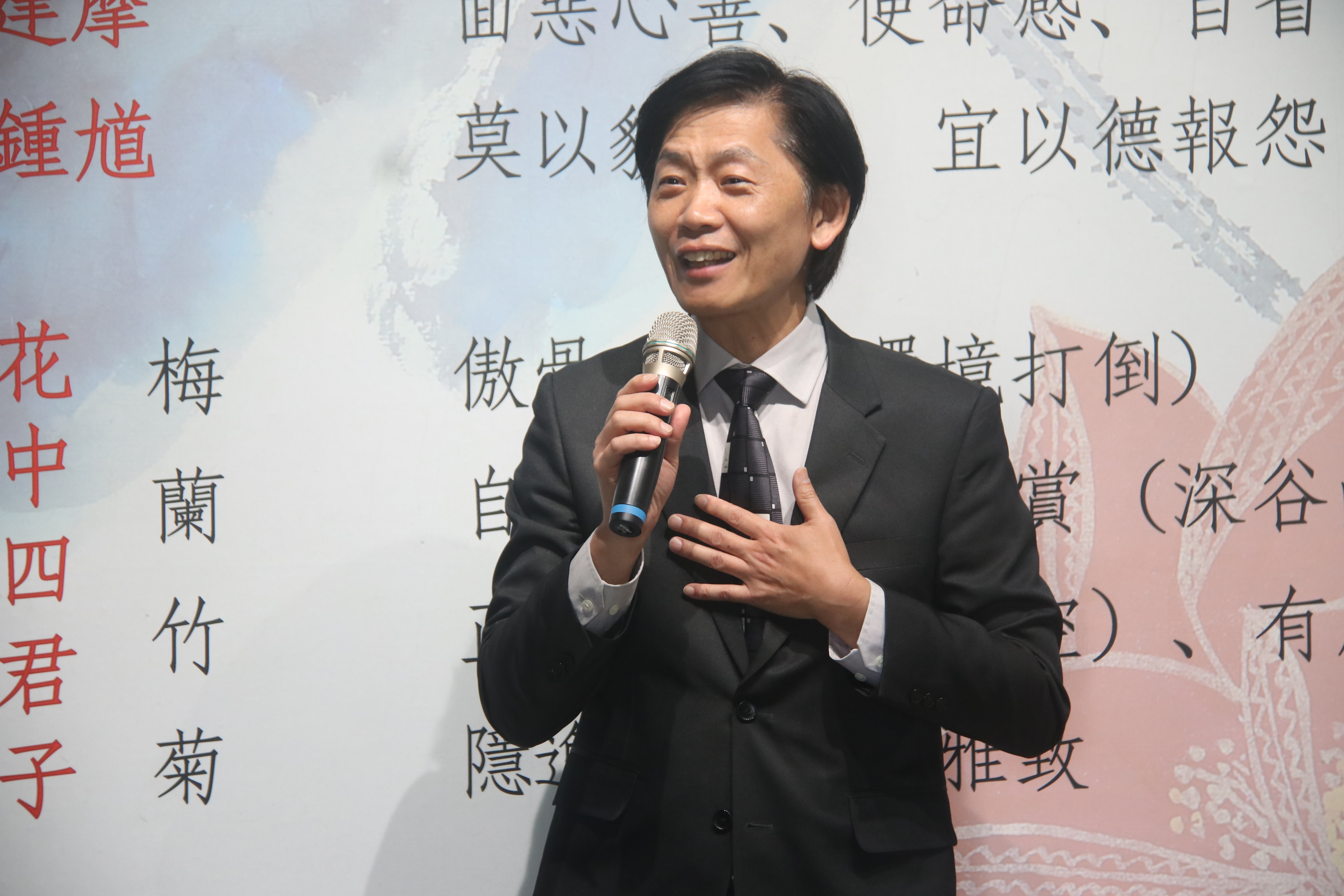 台南市政府葉澤山副市長致詞時，特別感謝成大沈孟儒校長，促成「你可能不知道的張大千與畢卡索」這本書出版