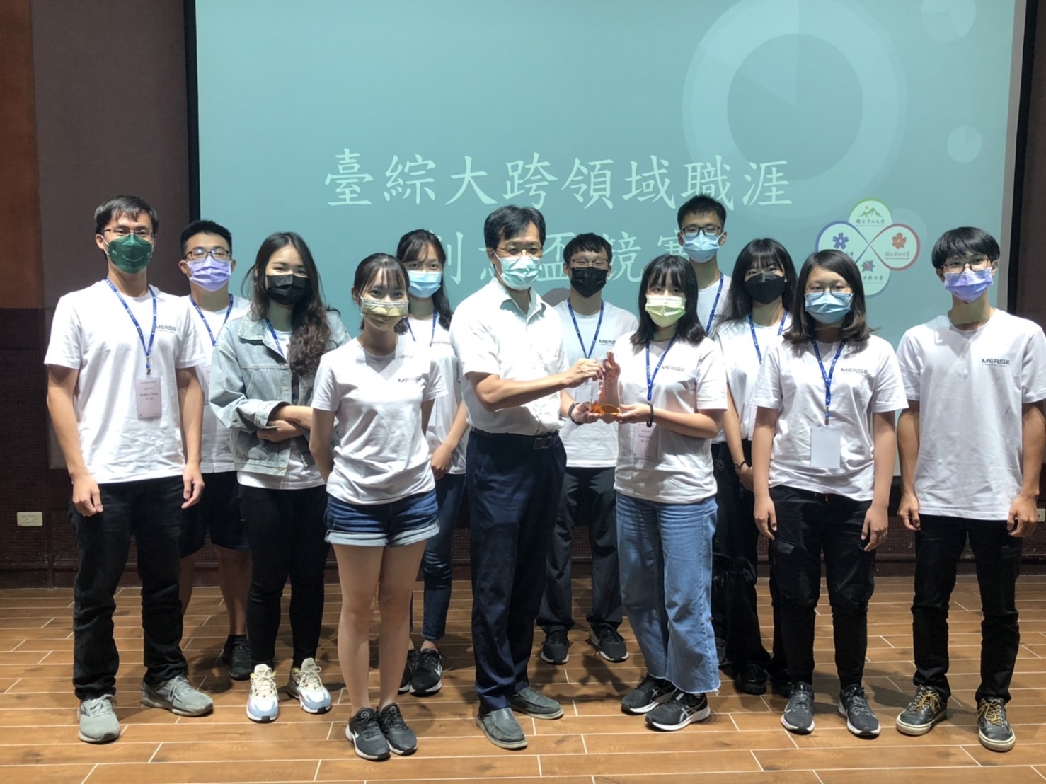 成功大學拿下總優勝