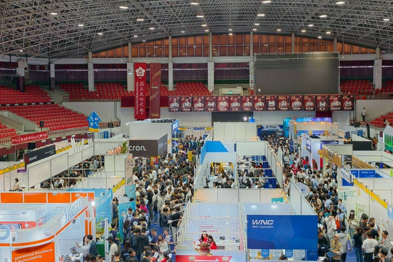 南部是全球半導體產業發展核心,現場亦有不少北部學校畢業生返鄉求職