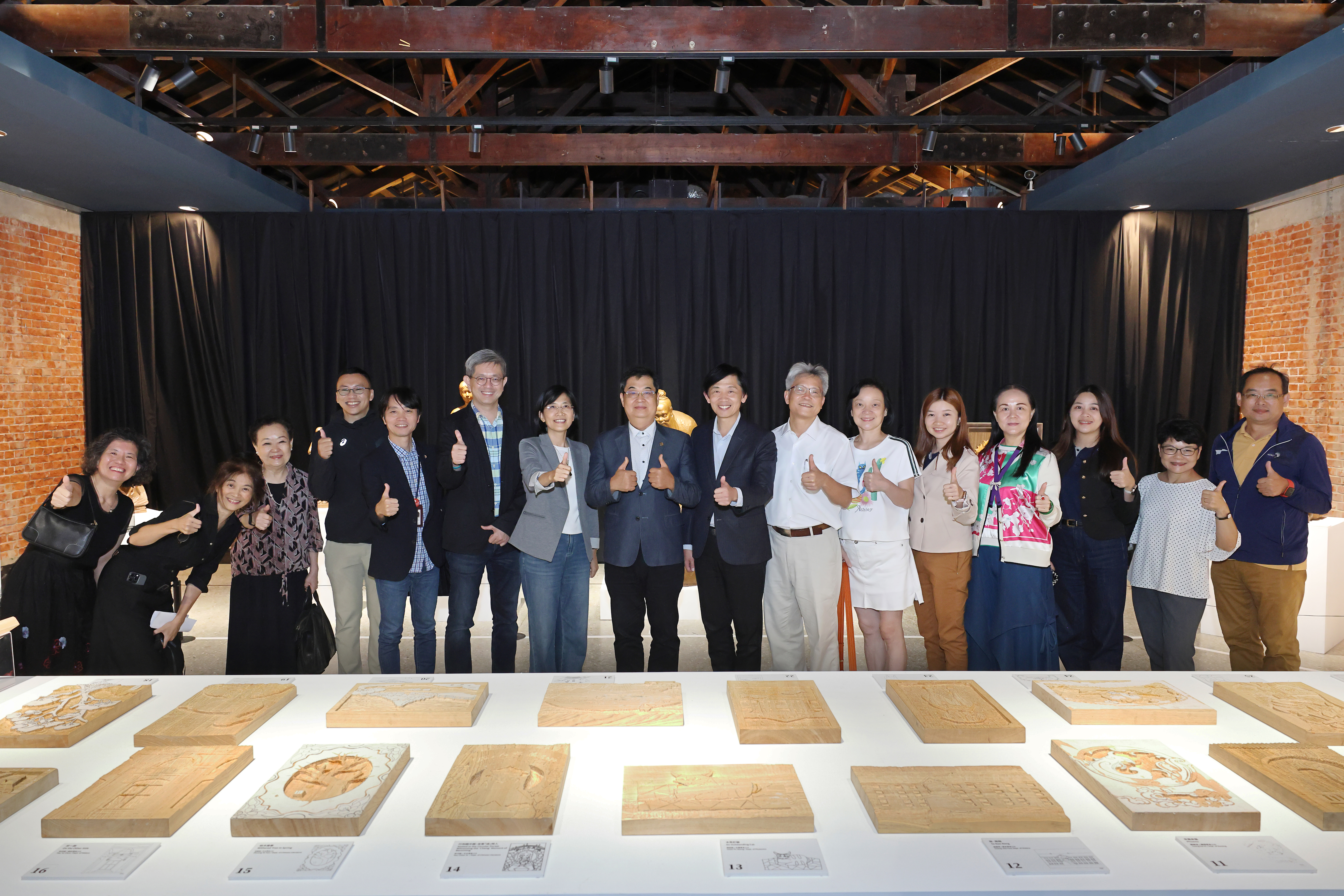 「入木三分:人間國寶陳啟村×成大學子 木雕作品聯展」,6 日舉行開幕活動