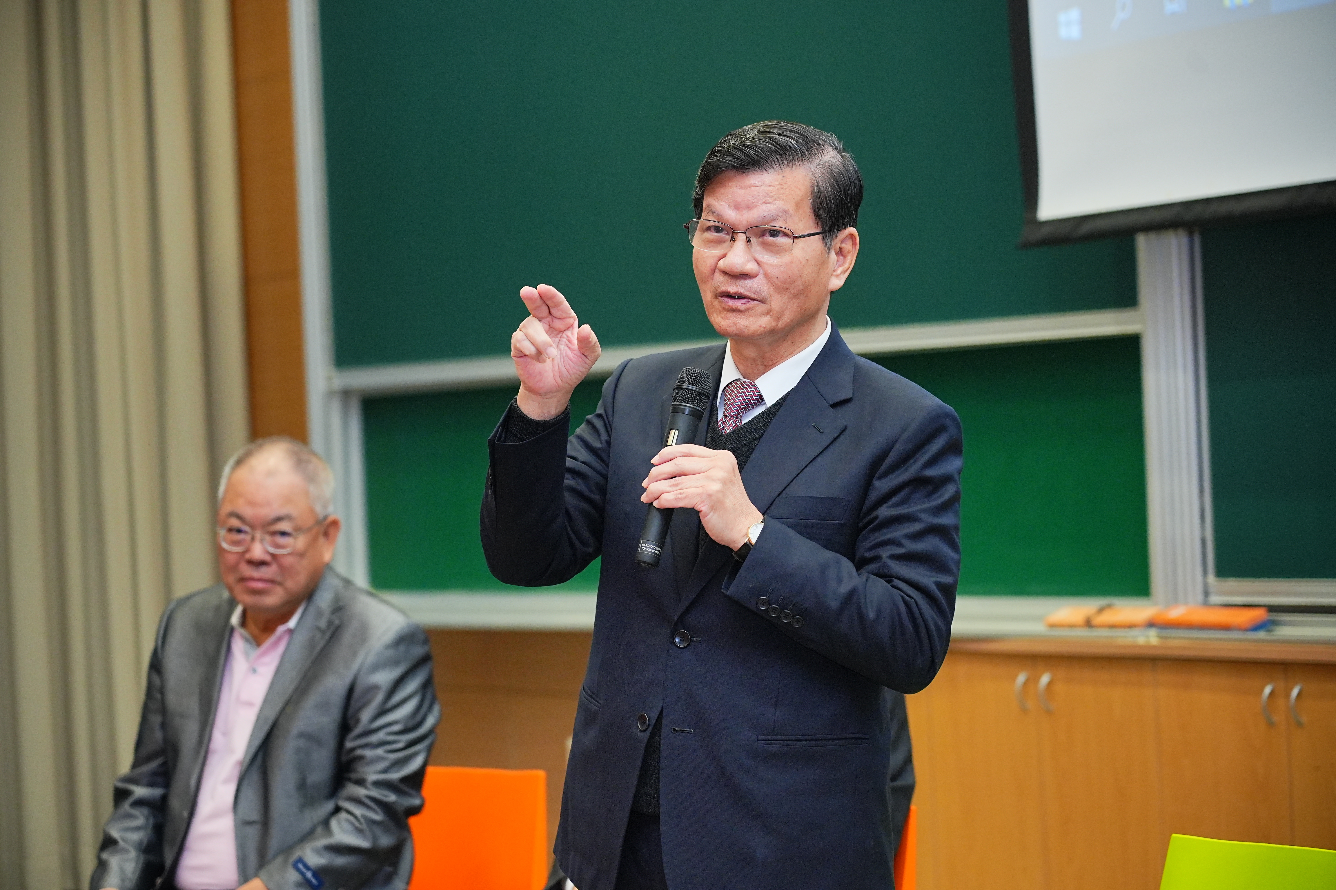翁啟惠
