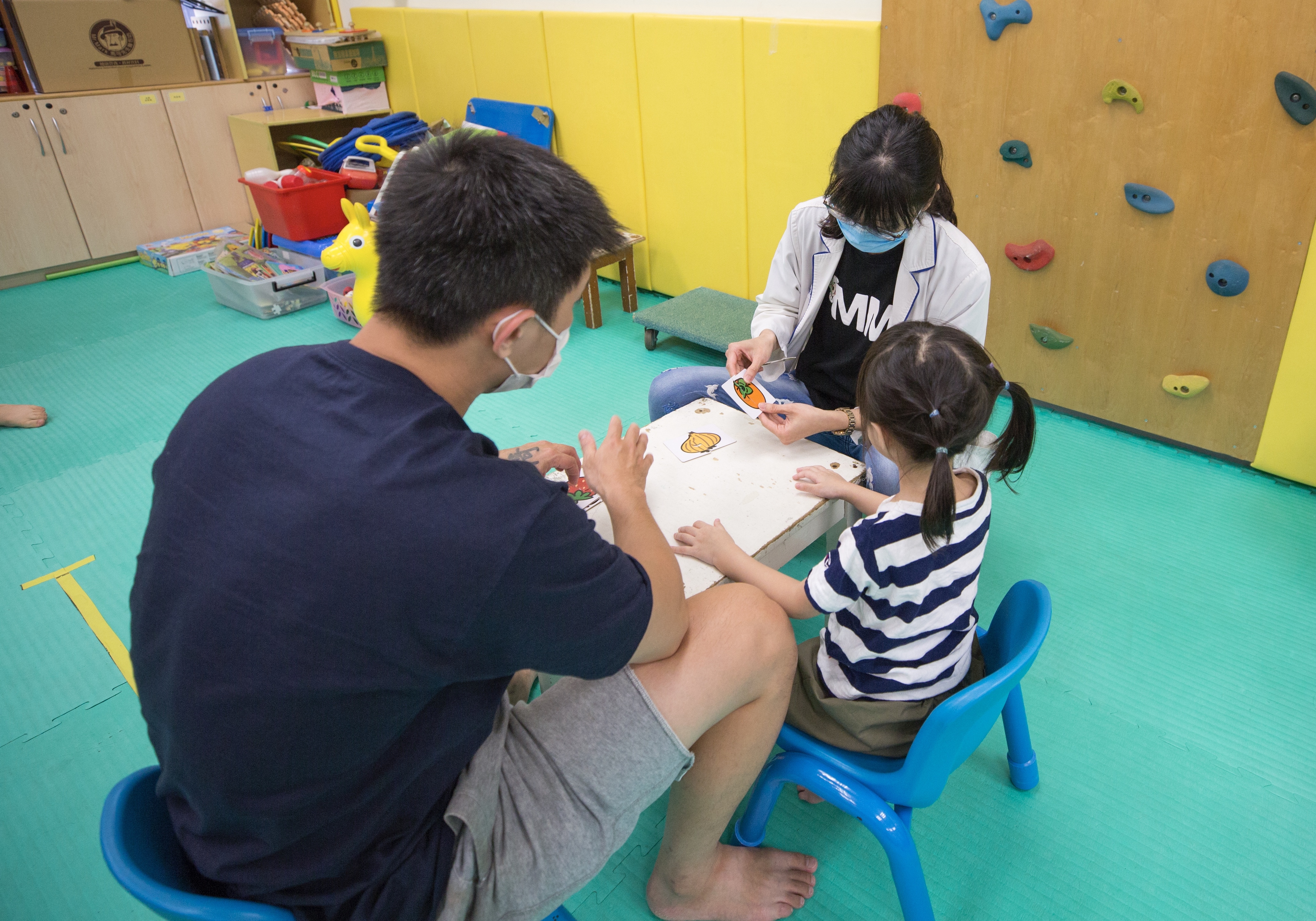 兒童職能治療領域,經常利用遊戲的形式進行訓練