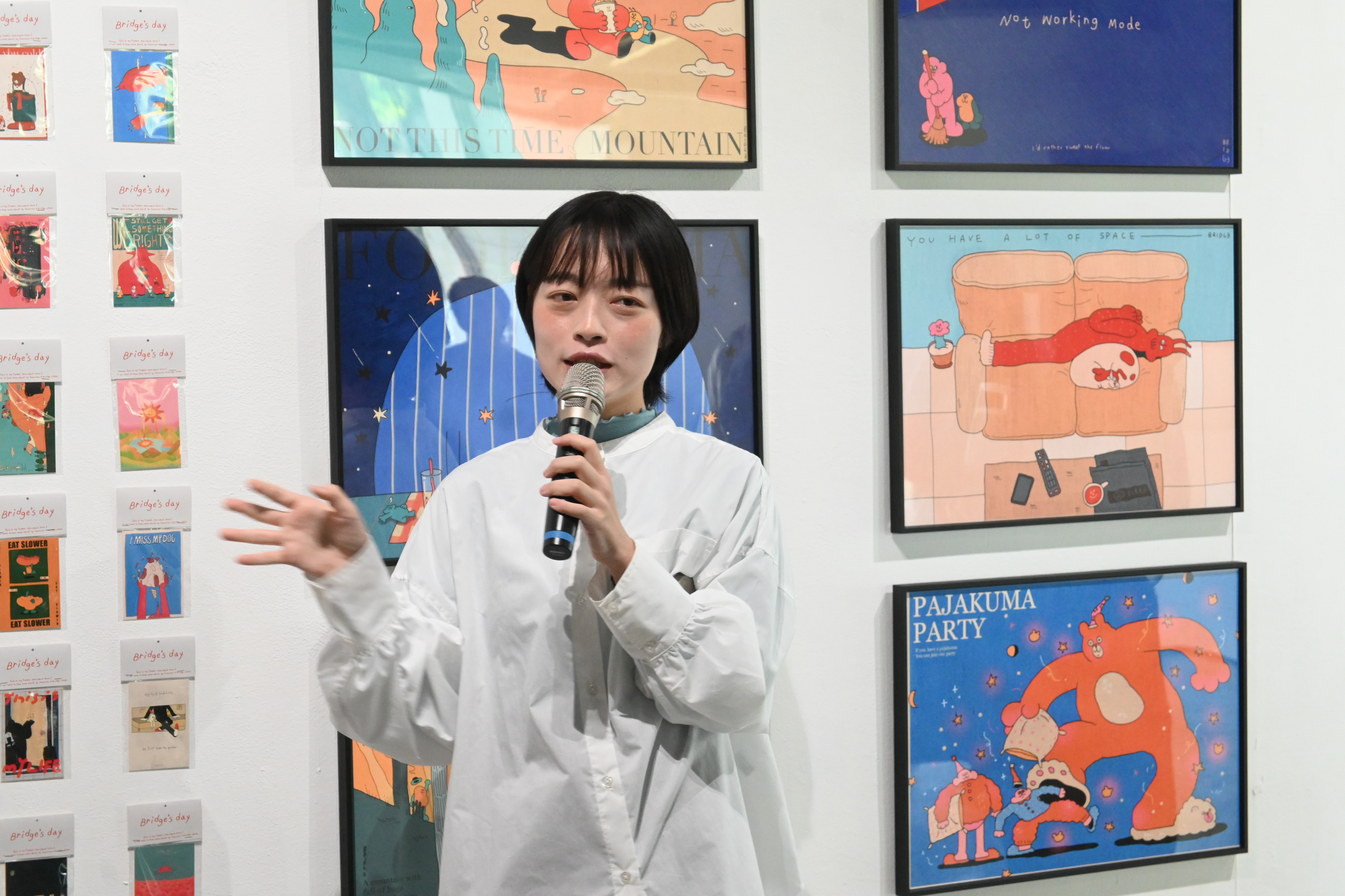 成大測量系校友陳橋來自台南，她的插畫作品不受拘束，有著獨特的風格