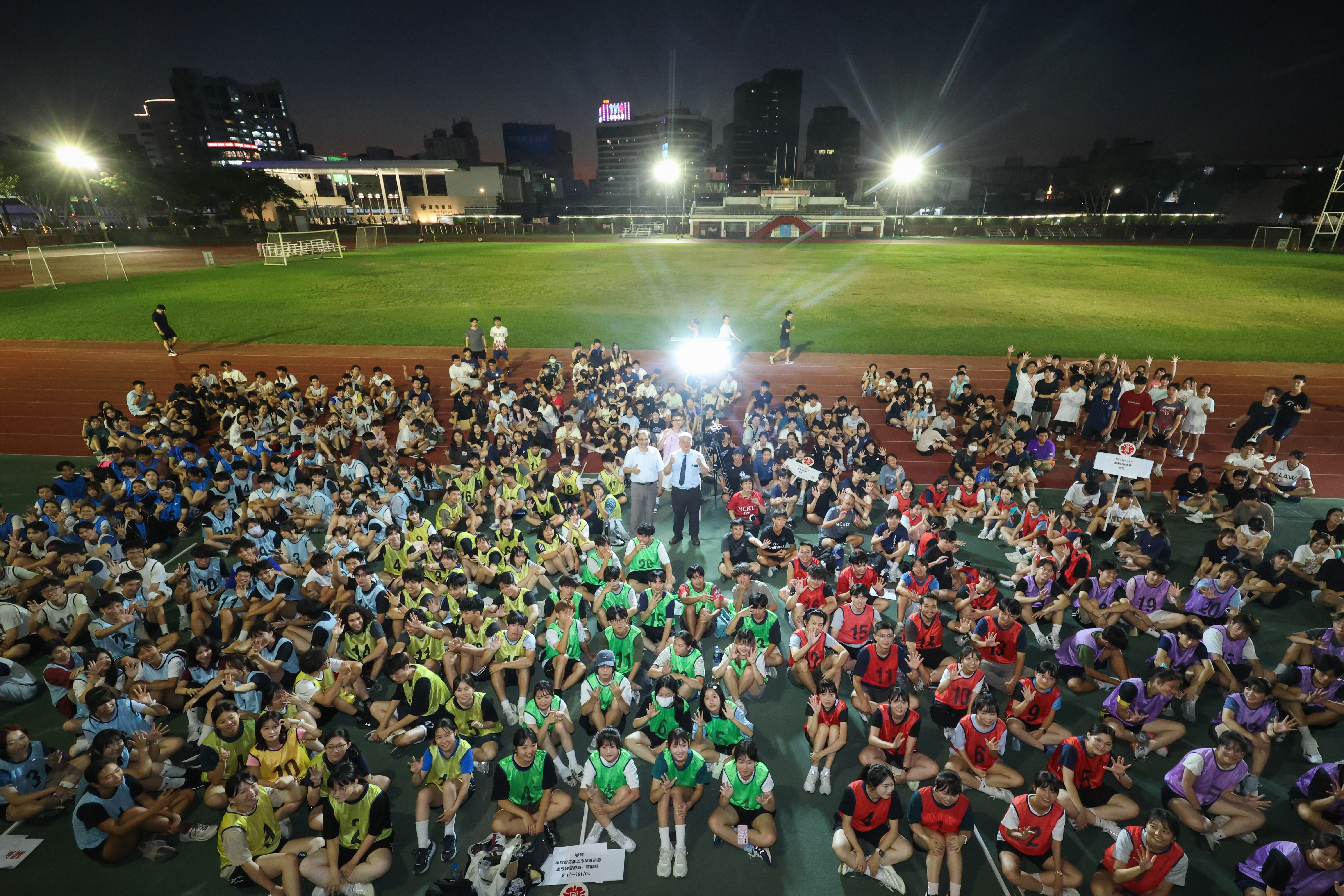 Group photo on the opening day of the preliminaries (Oct 19)