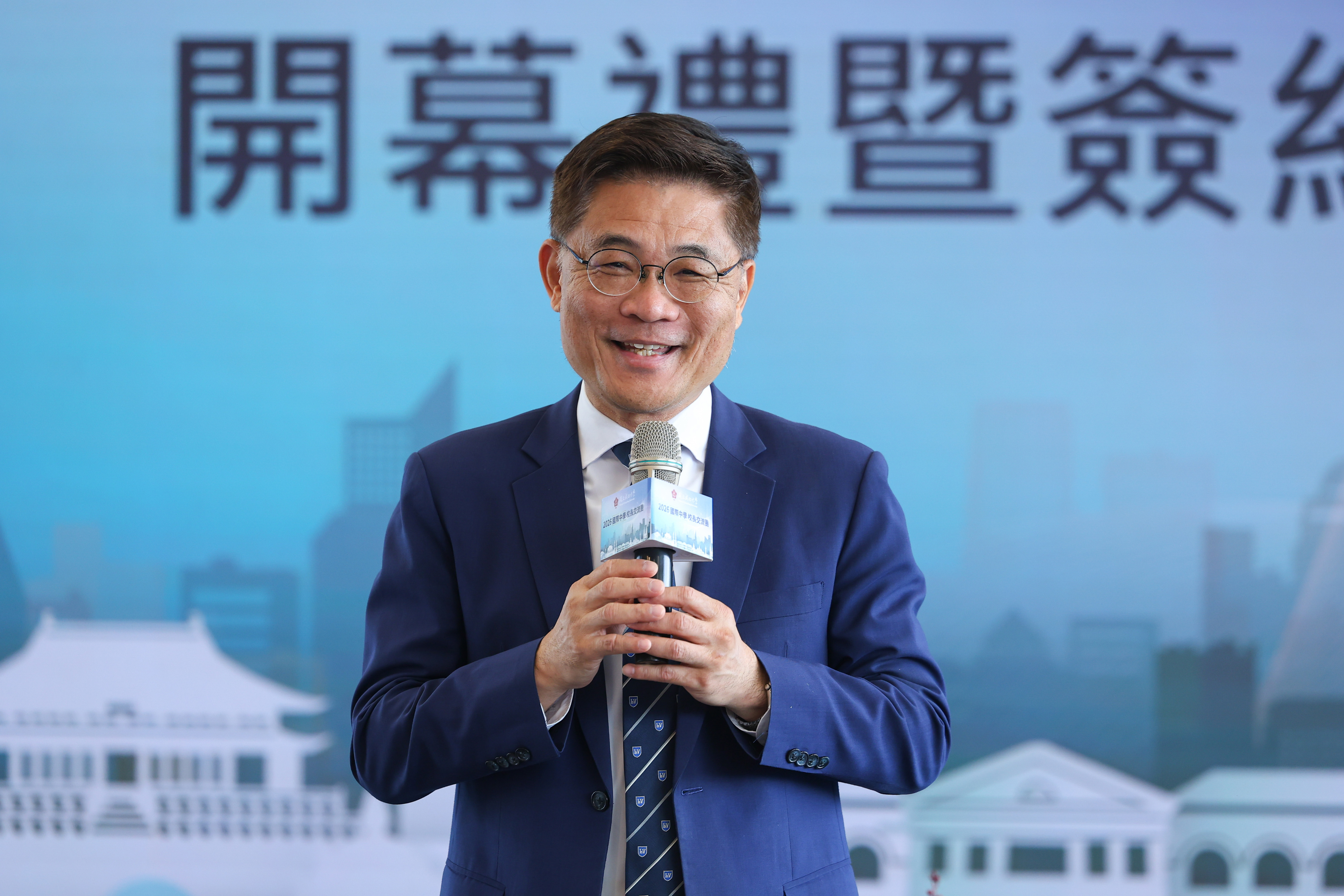  NCKU President Shen welcomes the overseas high school representatives