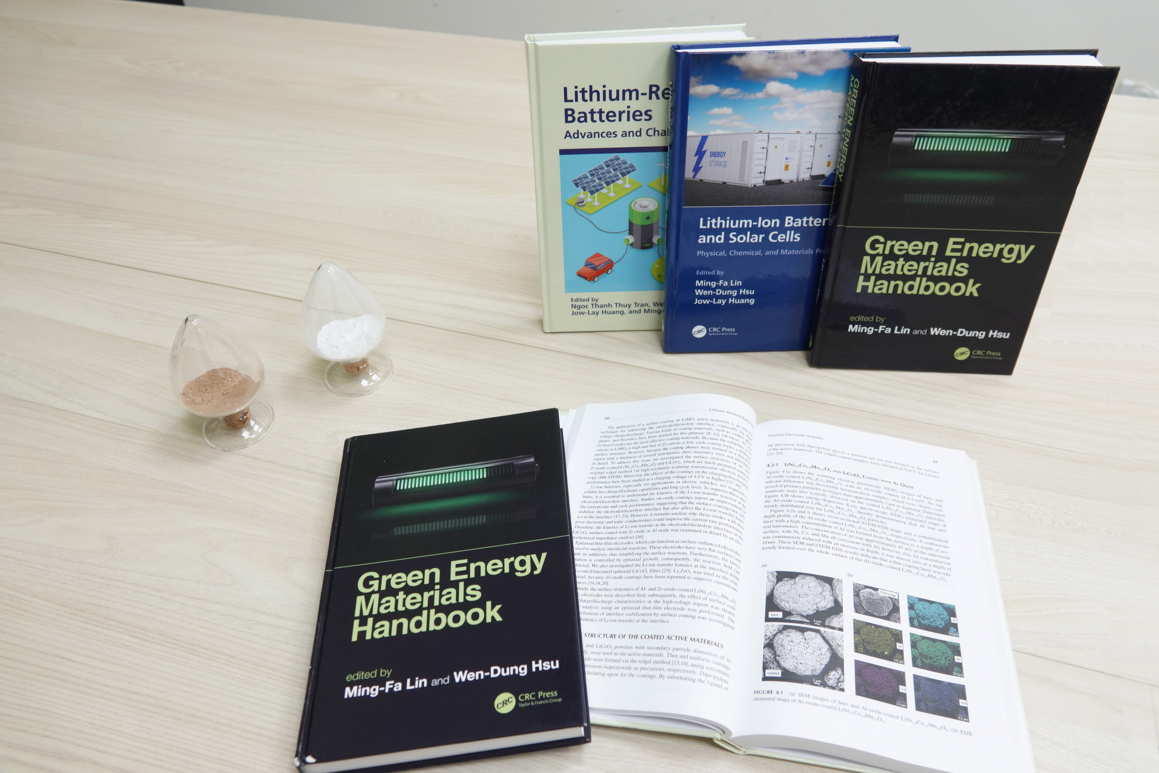 By marketing the monographs worldwide, NCKU was able to expand its international influence in academic research and technological innovation.