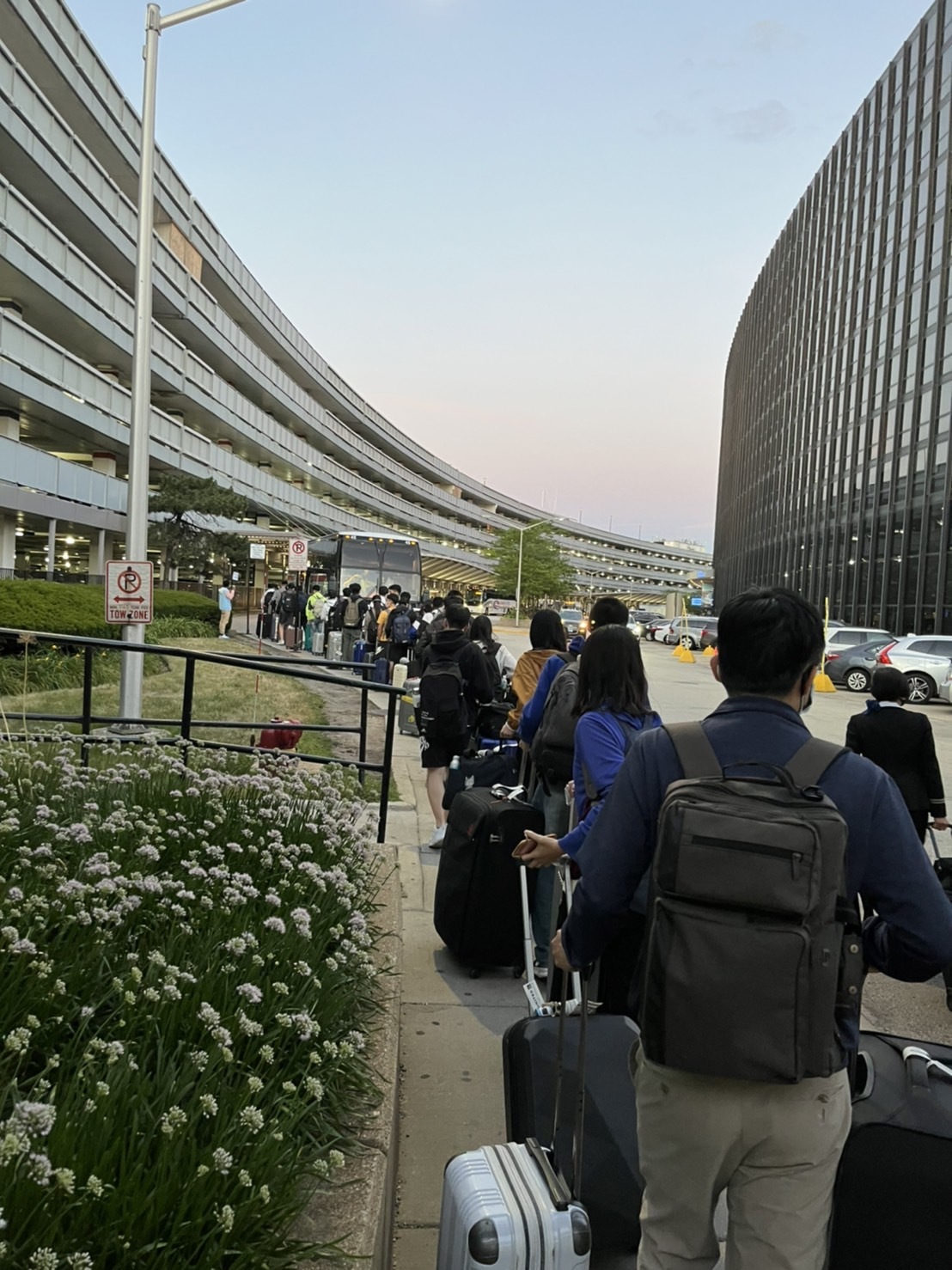 成大普渡雙聯組首度前往美國普渡大學進行文化學術交流 成大普渡雙聯組學員抵達美國,將展開為期兩週的暑期密集課程