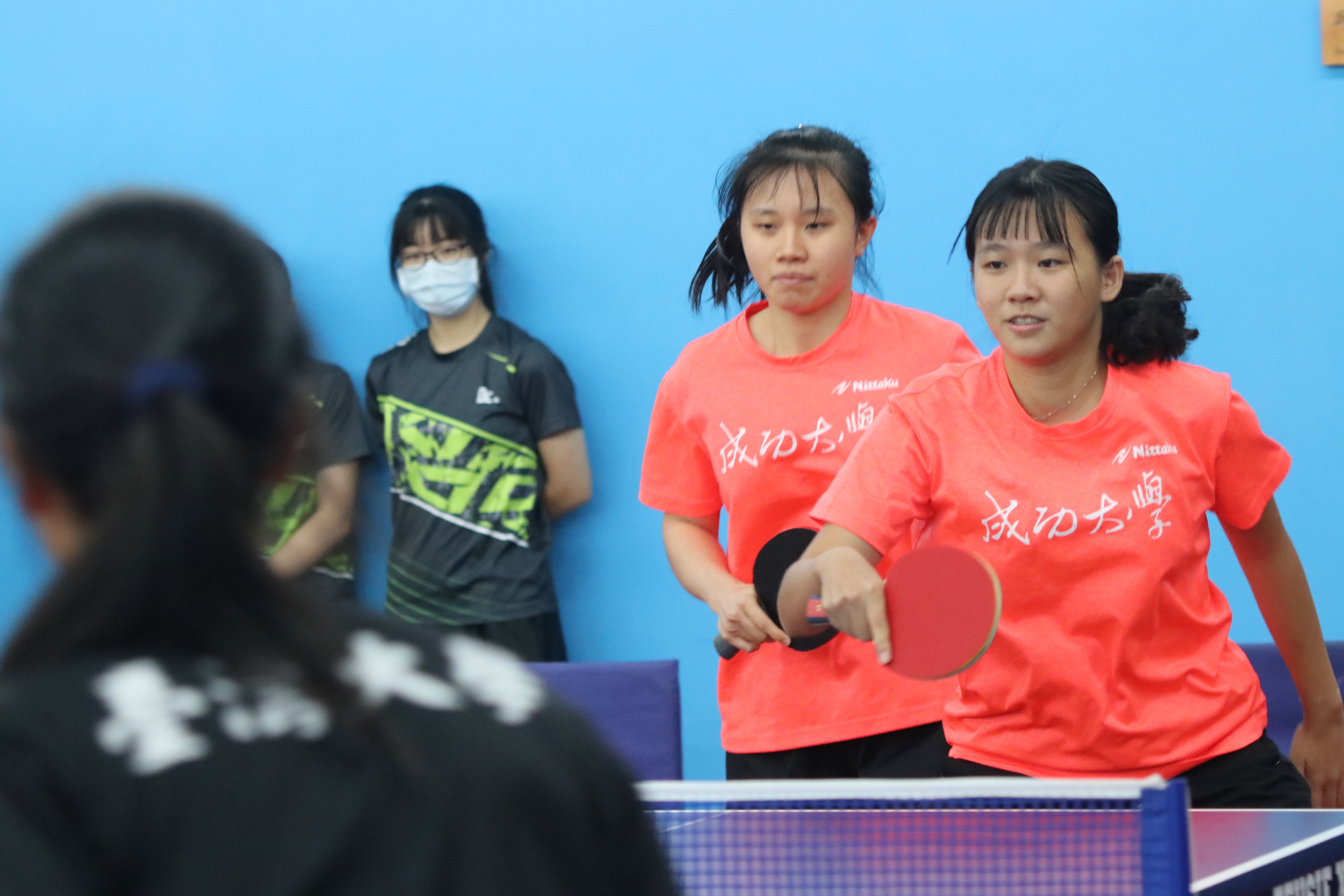 大專女生雙打成大胡滋紜、胡曉慧選受表現優異。