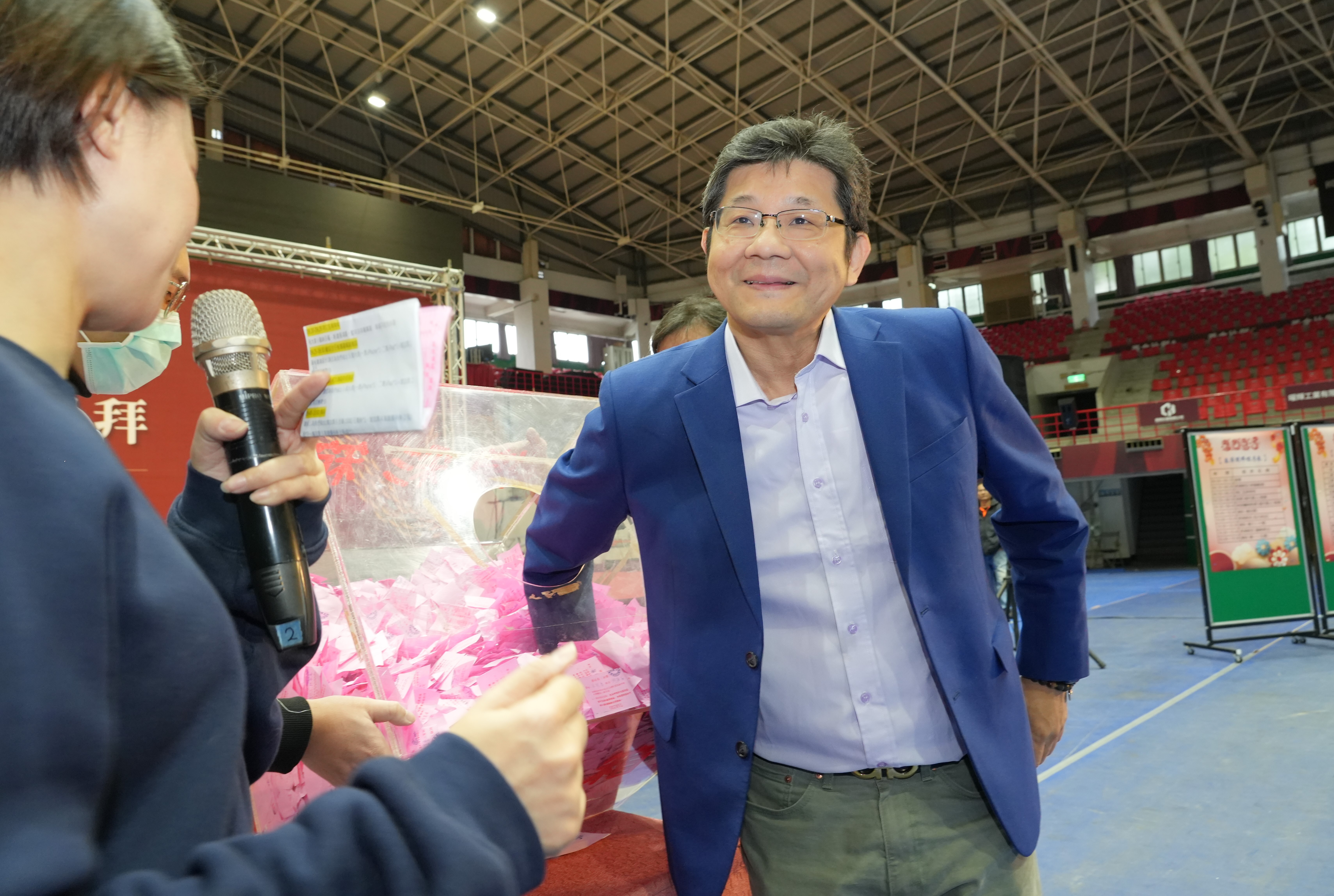 主秘摸獎