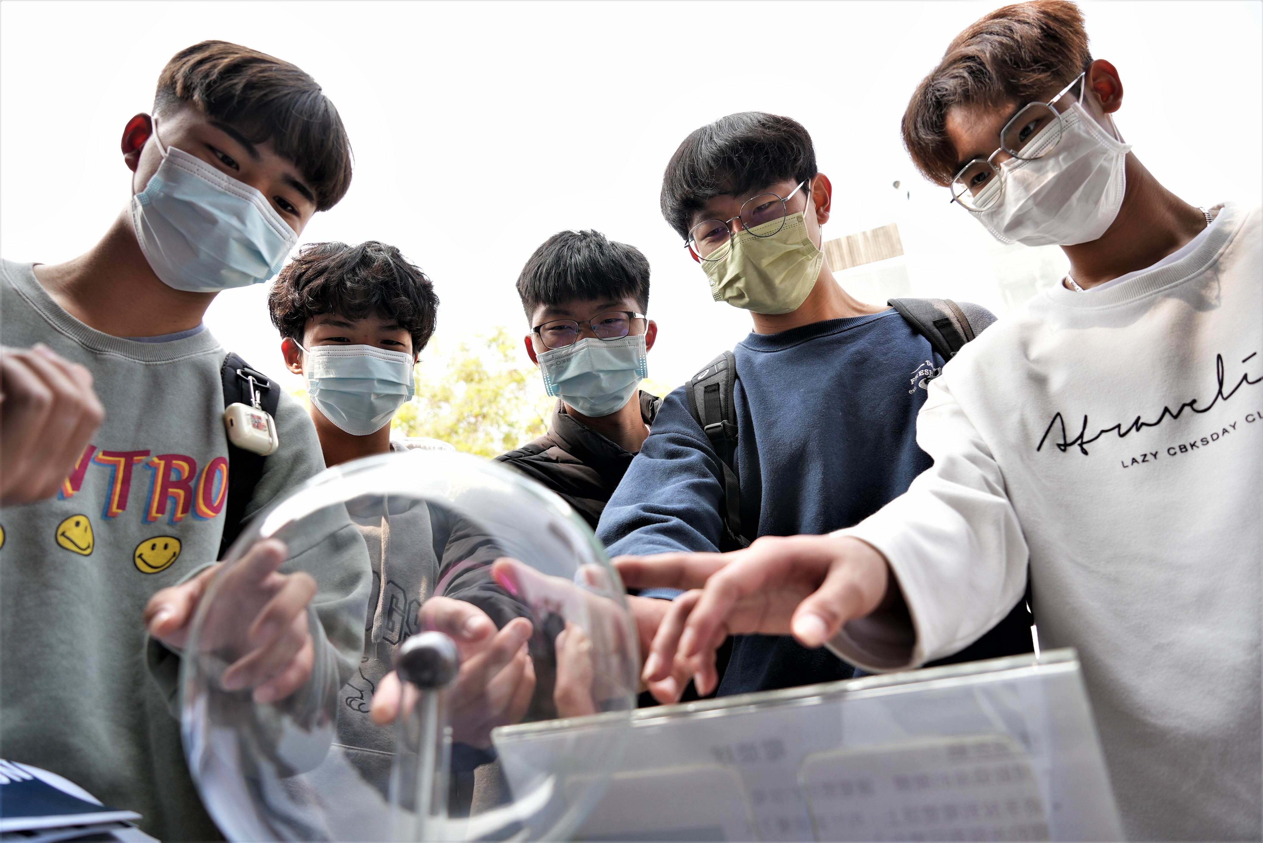 培育具備廣闊的學習視野及跨領域專業技能的人才成為刻不容緩的任務