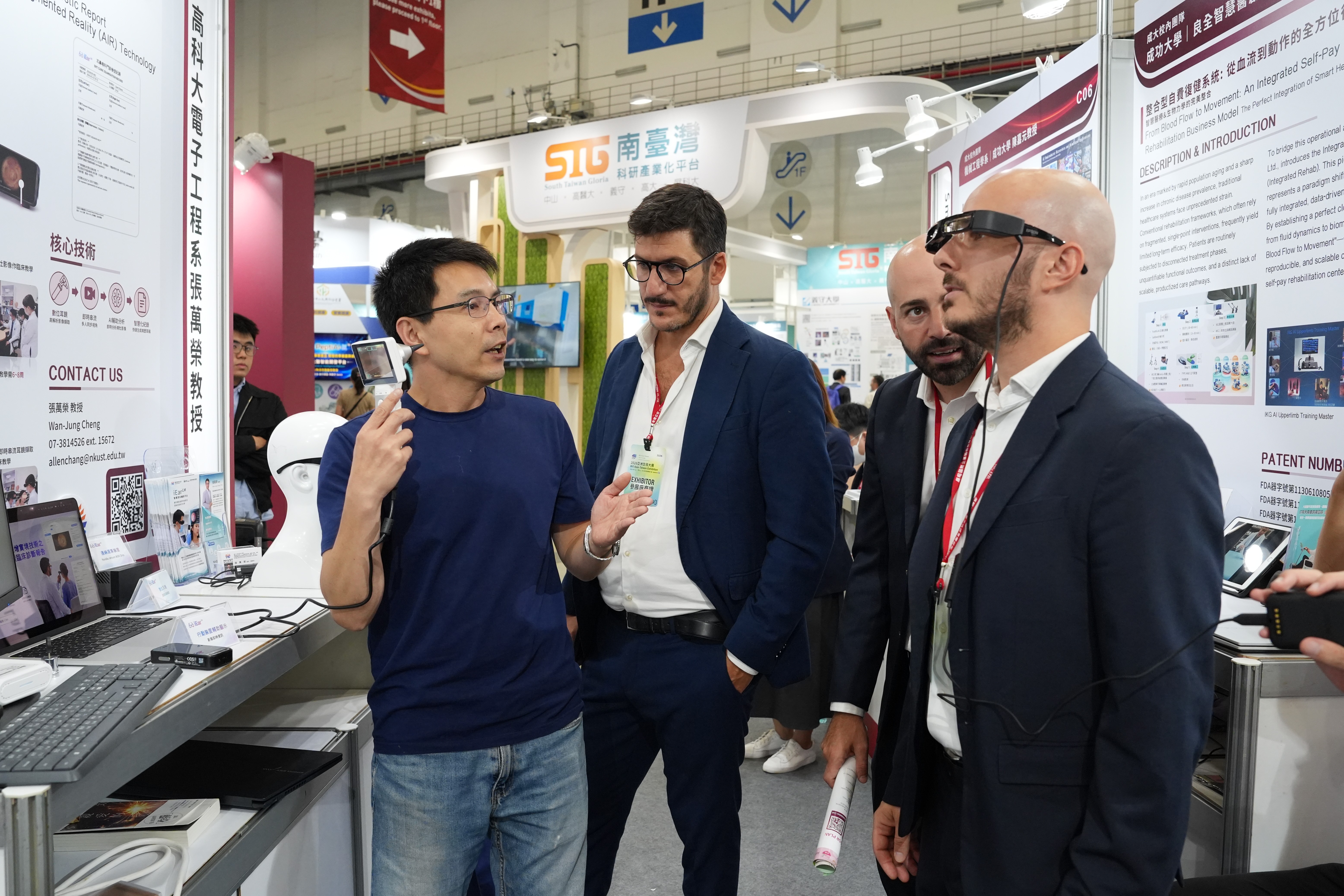 presenting an AI-assisted otologic diagnostic system.