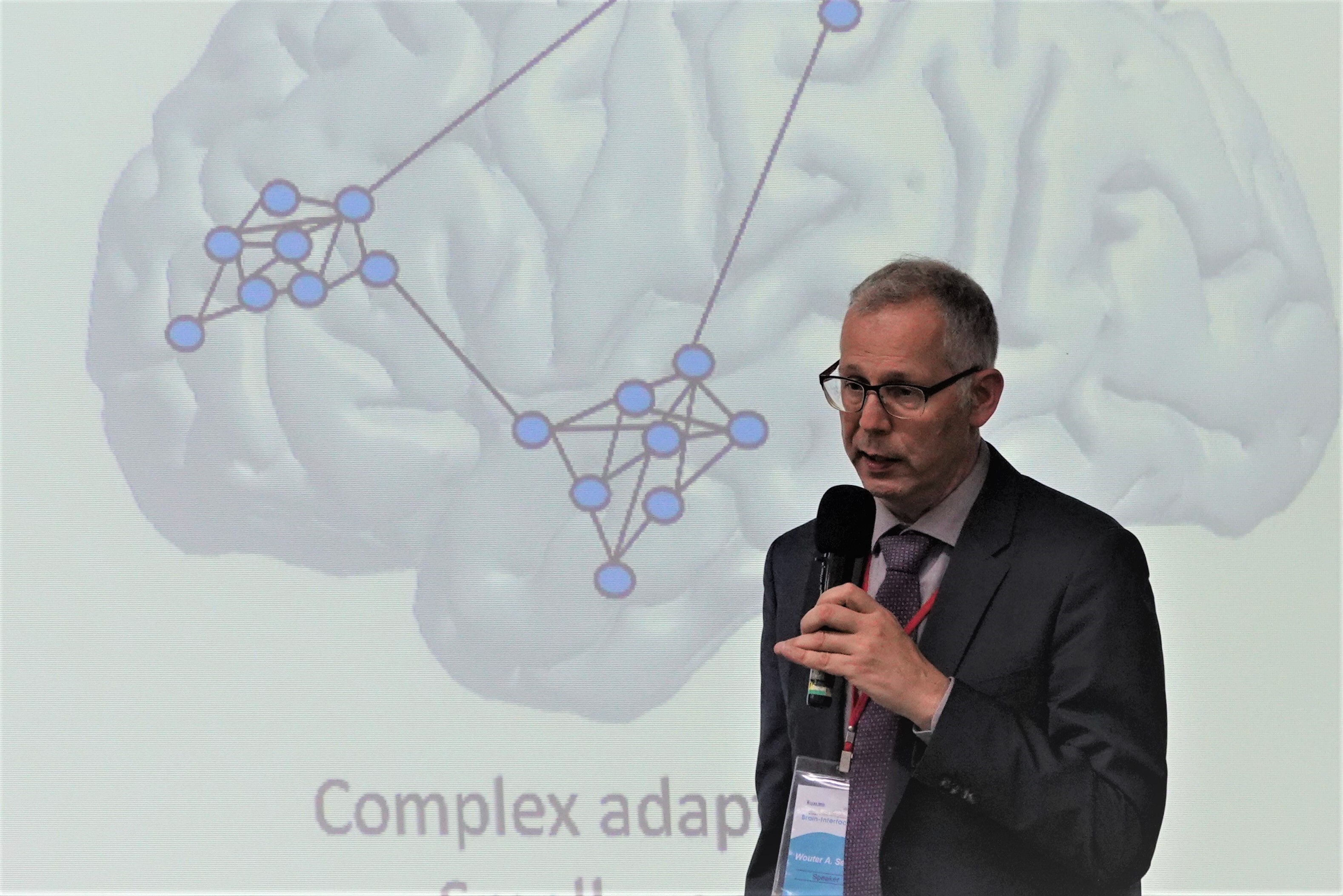 成大 2022 IEEE BioCAS 會前會 談生醫電子電路系統與精準醫療 2022 IEEE BioCAS會前會工作坊邀請 5 位國內外專家學者,聚焦探討生醫電子電路系統與精準醫療