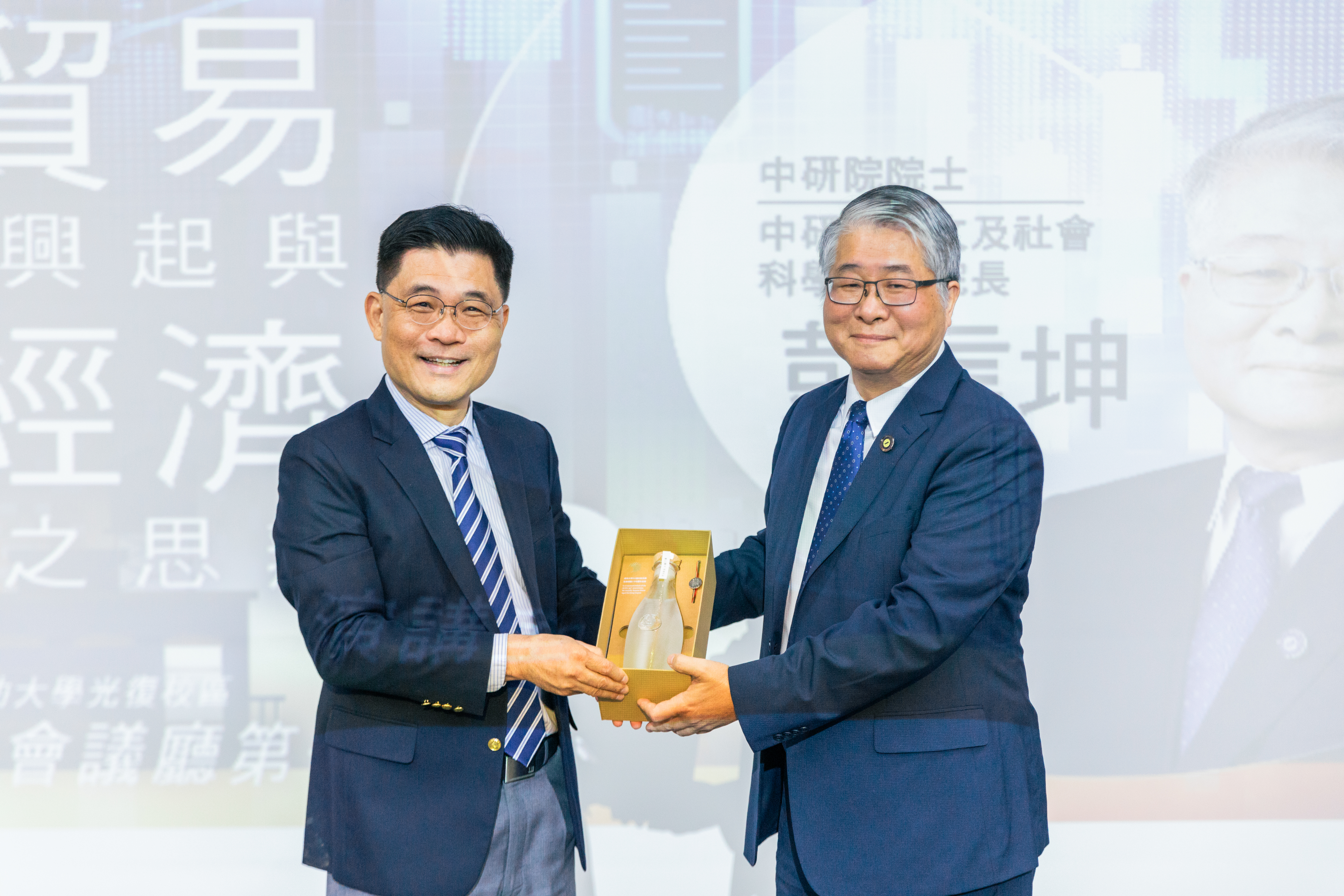 合照