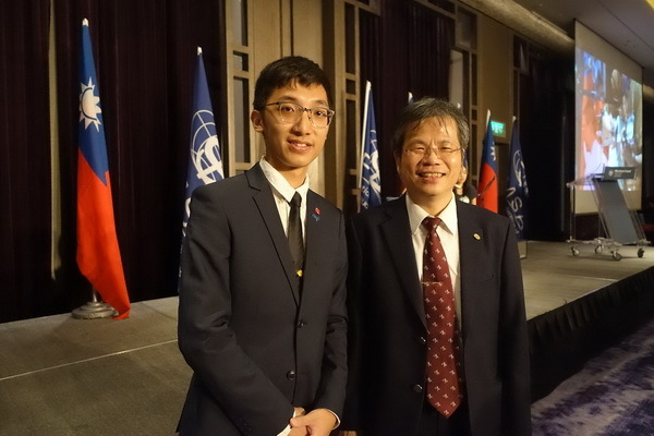 李柏錦與老師