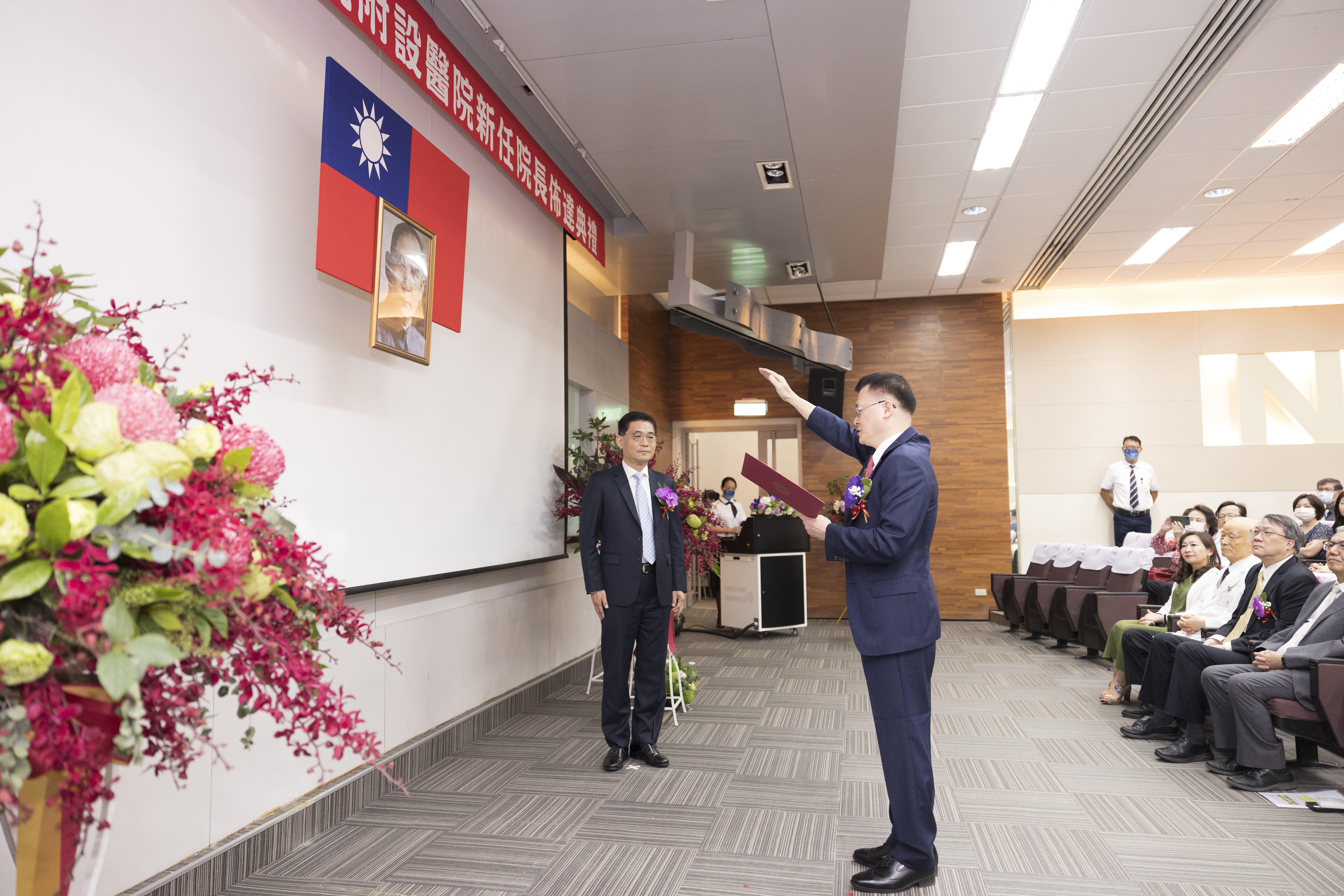 成大醫院新任院長李經維教授上任