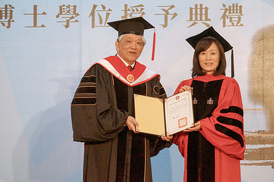 成大授予義美總經理高志明名譽博士學位
