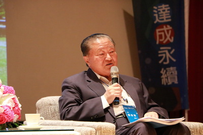 成大校友台達電子創辦人鄭崇華     與學弟妹分享「我在台達的心旅程」