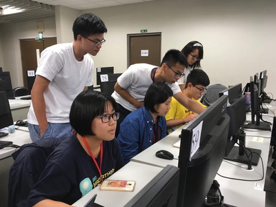 成大跨科系X-Village課程打破傳統框架　翻轉教學從基石做起