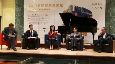 台南智慧黑客松盛大開幕 300學子齊聚成大