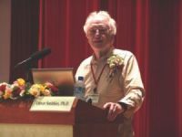 Dr. Oliver Smithies（奧立佛 史密西斯博士）
