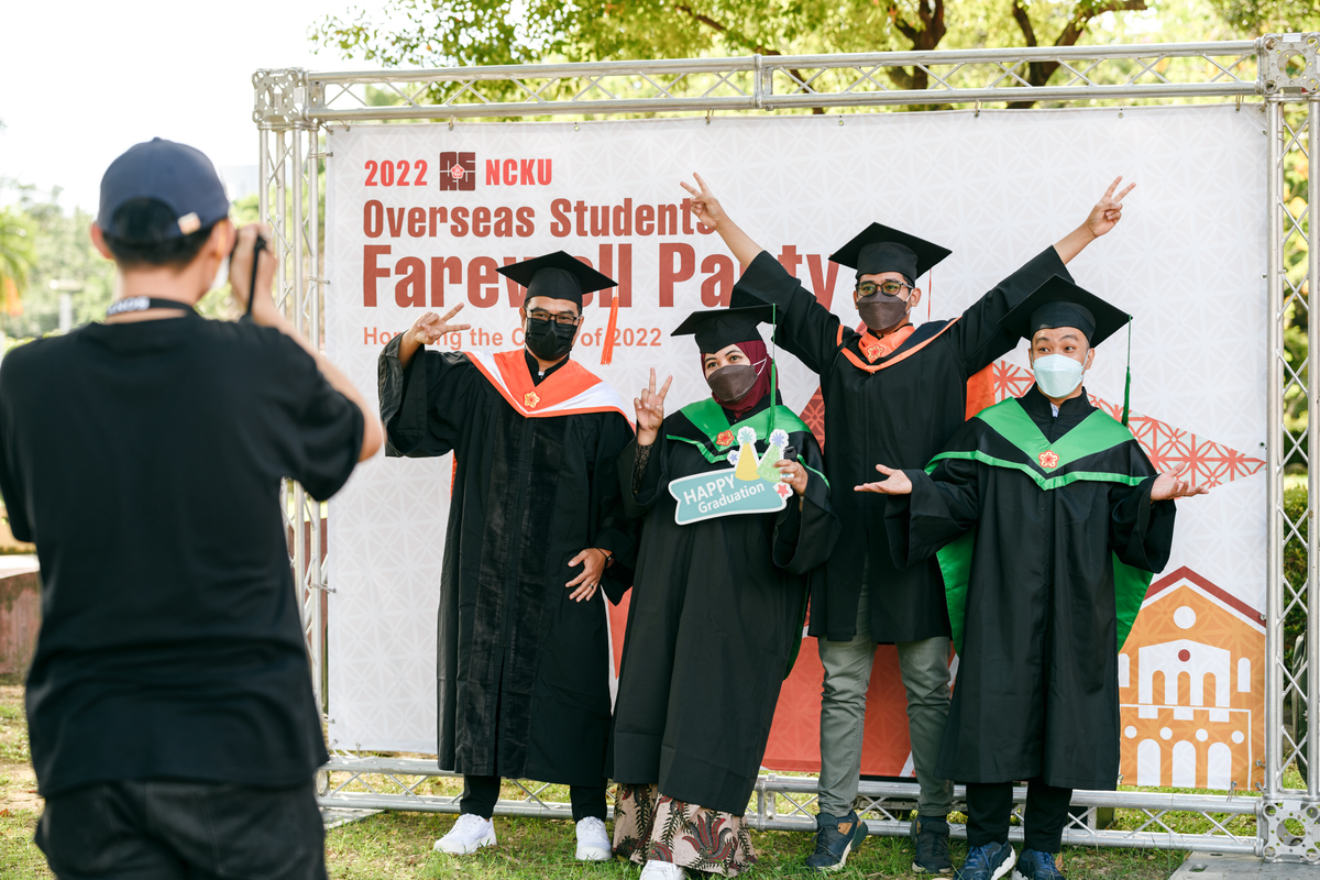 2022 Commencement: NCKU’s First Graduation Party and Tassel-Turning Ceremony for International Students