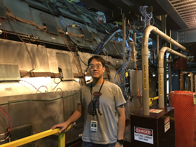 成功大學物理系助理教授楊毅